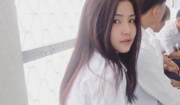 网友爆料泰国女人视频播放,揭秘真实生活片段