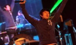 乐队爆料郑钧视频,幕后故事与音乐旅程