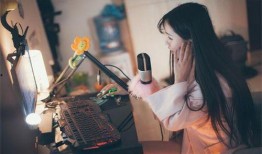 娱乐主播直播间说事吃瓜,娱乐主播带你吃瓜说事，揭秘娱乐圈幕后故事