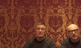 八孩女子事件爆料者视频,揭秘爆料者视频背后的惊人真相