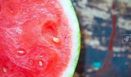 江阴网红吃瓜事件真相揭秘,揭秘背后真相与争议